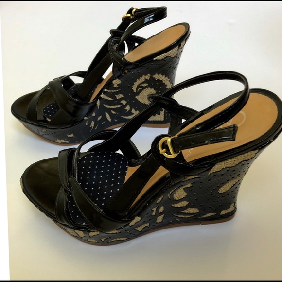 Carlos Santana Shoes - PRICE DROP🎉 Carlos Santana Heels Sz 7Great Cond.